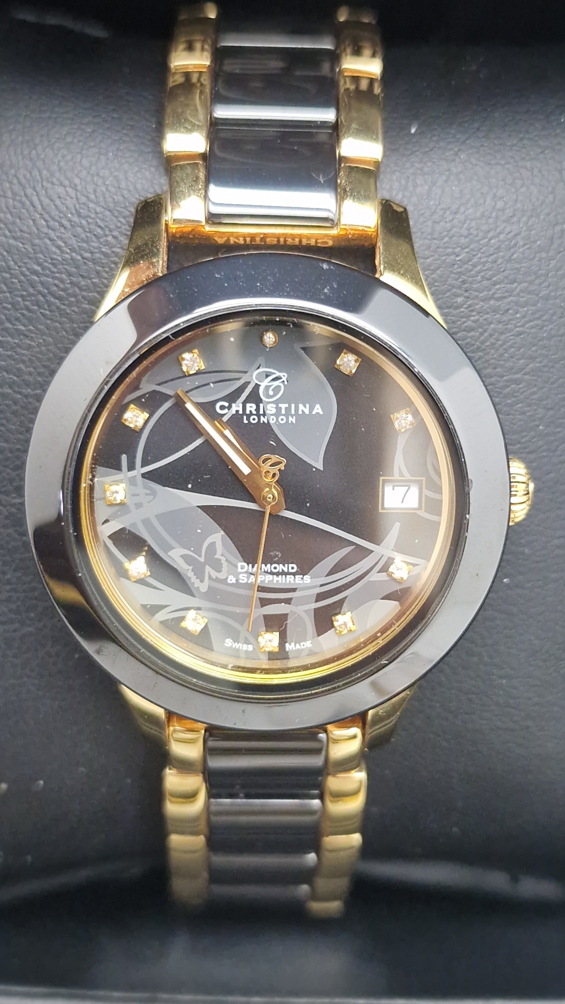 228 Christina Watches Collect ur med en urkasse i rustfrit stål med keramik og en rem i rustfrit stål med keramik - nypris ca 3500,-